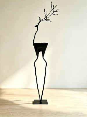 Decorative metal garden statue